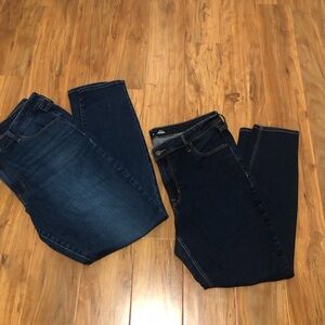 Lot of 2 Old Navy Dark and Medium Blue Jeans Skinny like new essential size 16